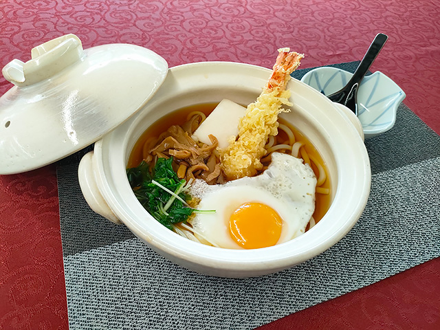 鍋焼きうどん