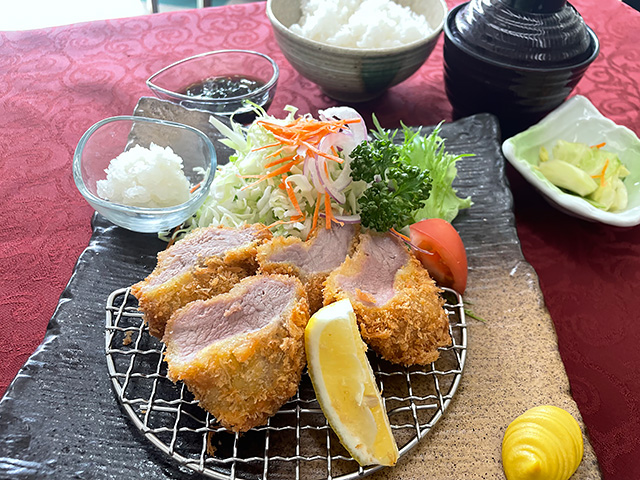 ヒレカツ定食