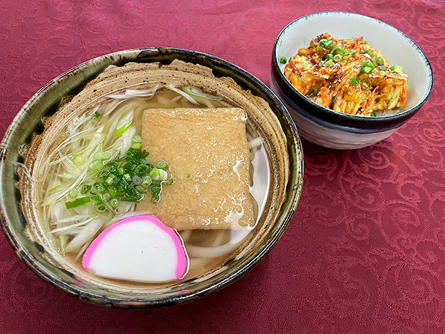 きつねうどんとかき揚げ丼