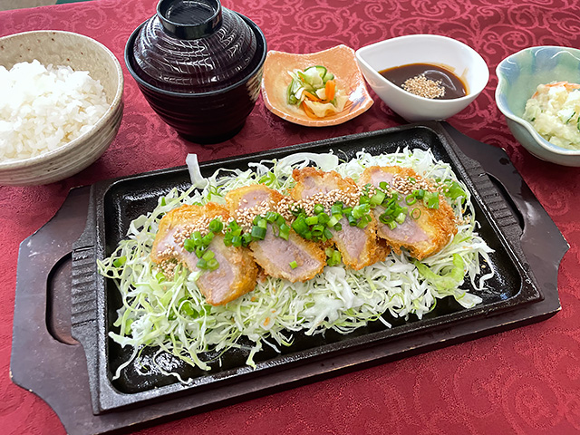 味噌カツ鉄板焼